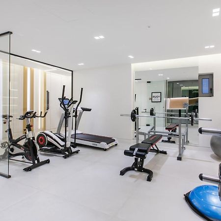אתונה Ns Place Modern Apartment Acropolis View מראה חיצוני תמונה