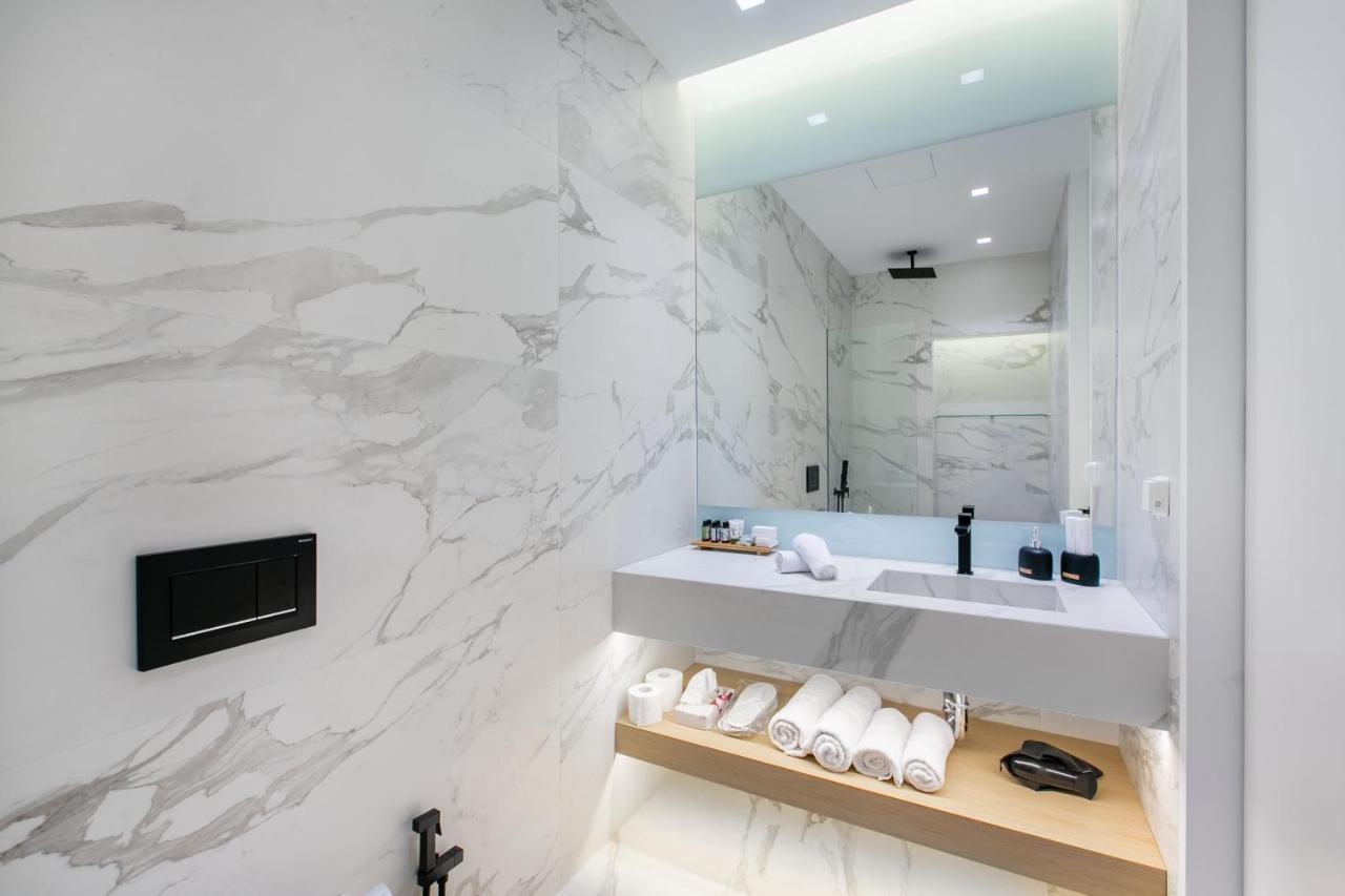 אתונה Ns Place Modern Apartment Acropolis View מראה חיצוני תמונה