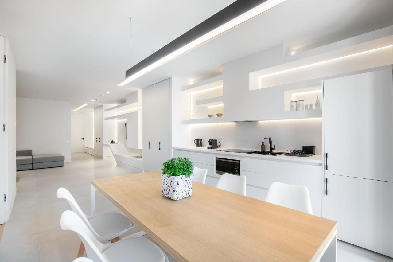 אתונה Ns Place Modern Apartment Acropolis View מראה חיצוני תמונה