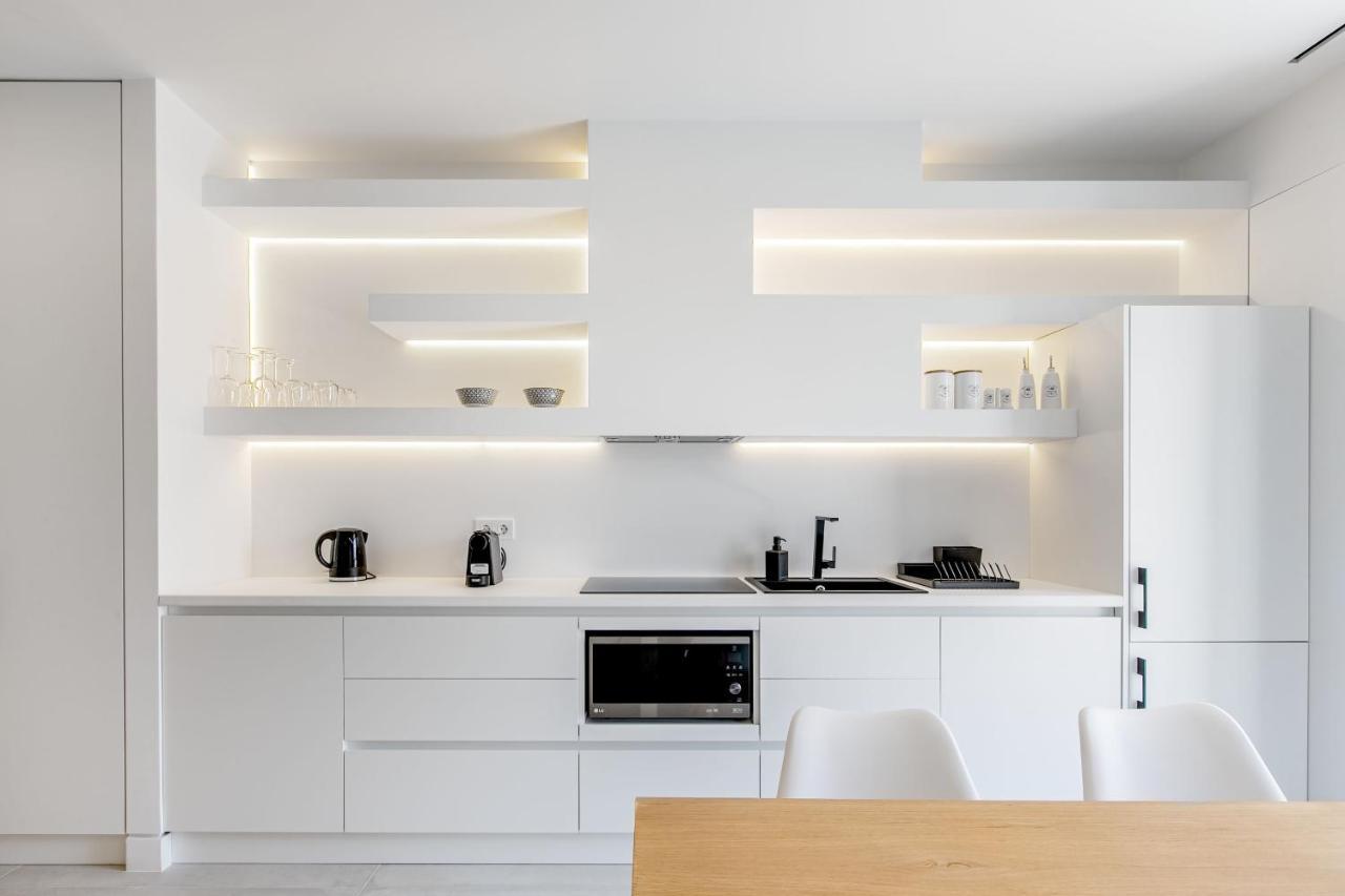 אתונה Ns Place Modern Apartment Acropolis View מראה חיצוני תמונה