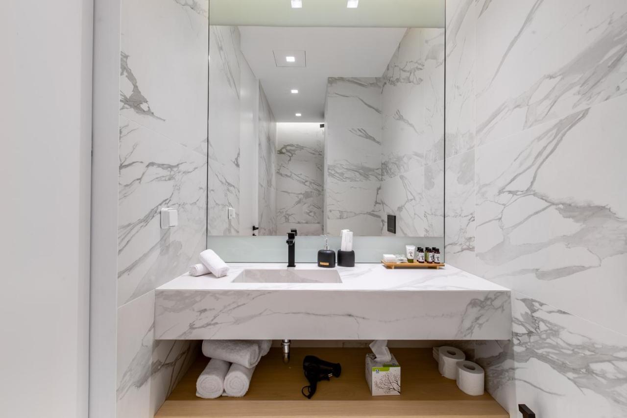 אתונה Ns Place Modern Apartment Acropolis View מראה חיצוני תמונה