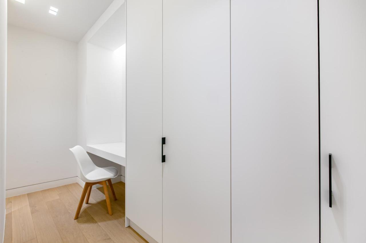 אתונה Ns Place Modern Apartment Acropolis View מראה חיצוני תמונה
